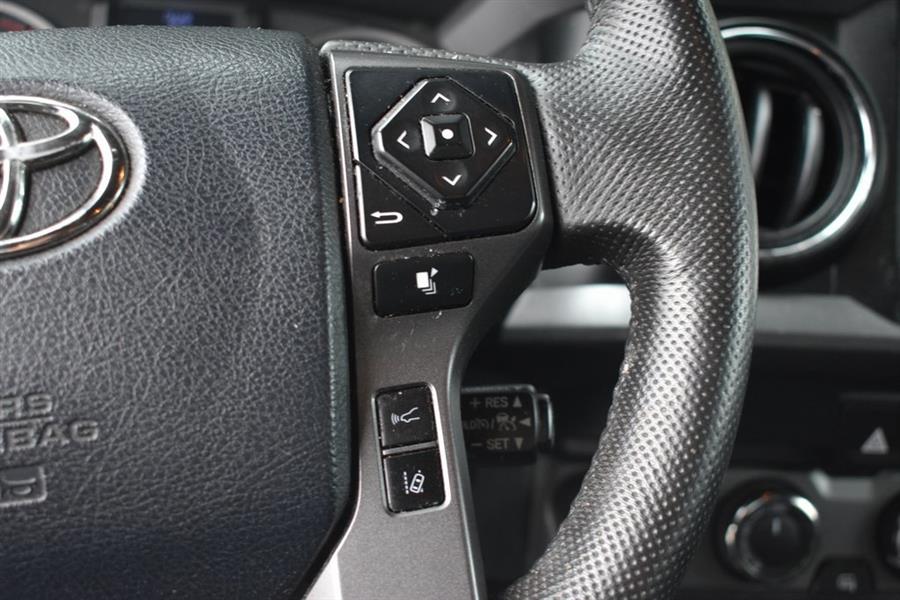 2020 Toyota Tacoma TRD Sport photo
