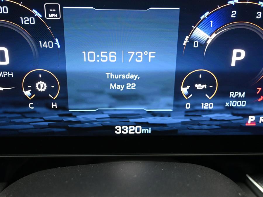 2025 Chevrolet Suburban RST photo
