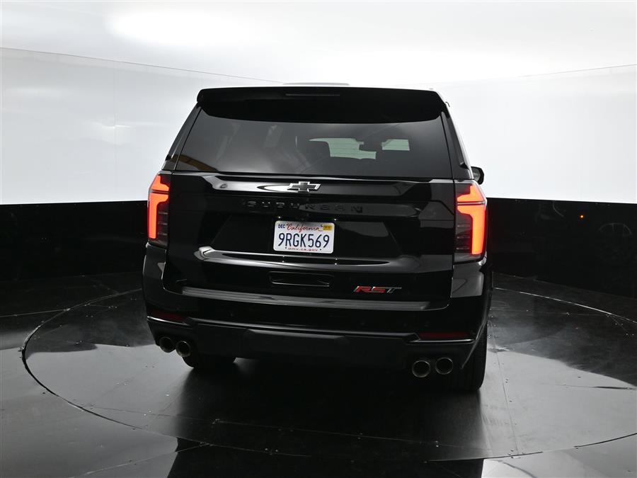 2025 Chevrolet Suburban RST photo