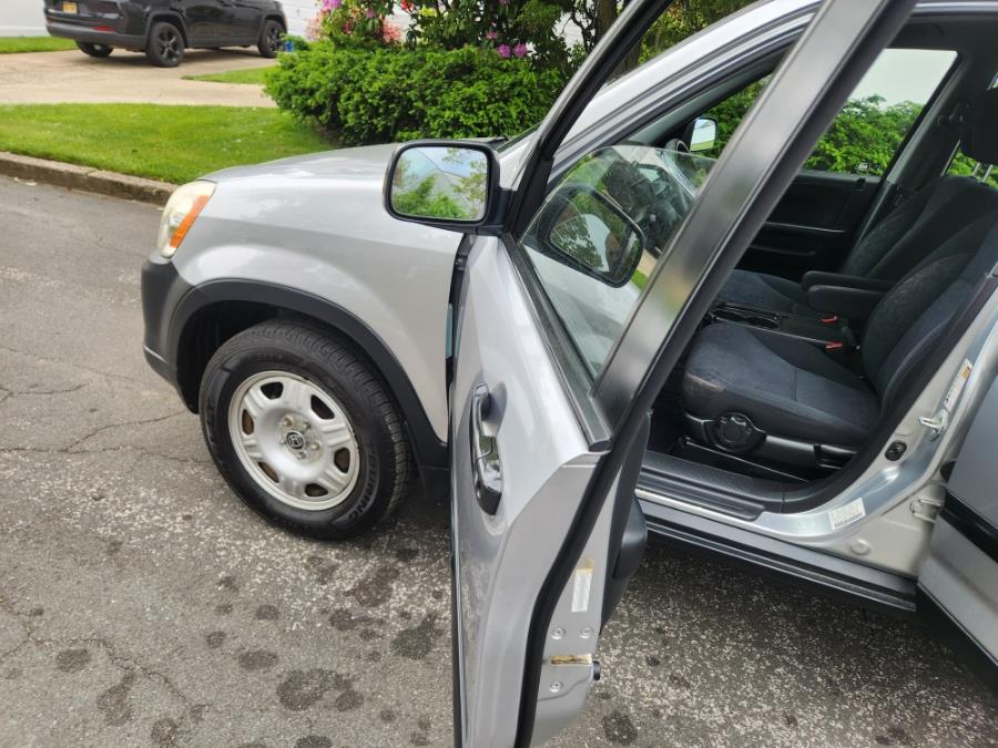 2006 Honda CR-V LX photo