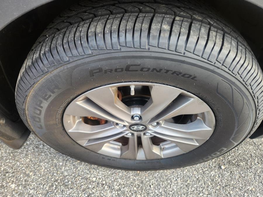 2015 Hyundai Santa Fe Sport AWD 4dr 2.4 photo