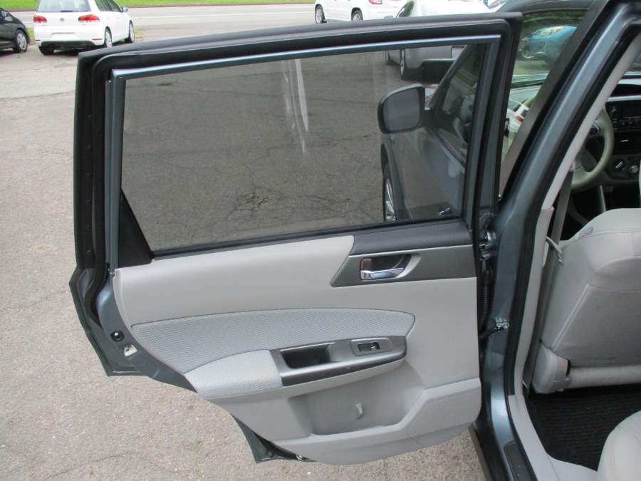 2013 Subaru Forester 2.5X Premium photo