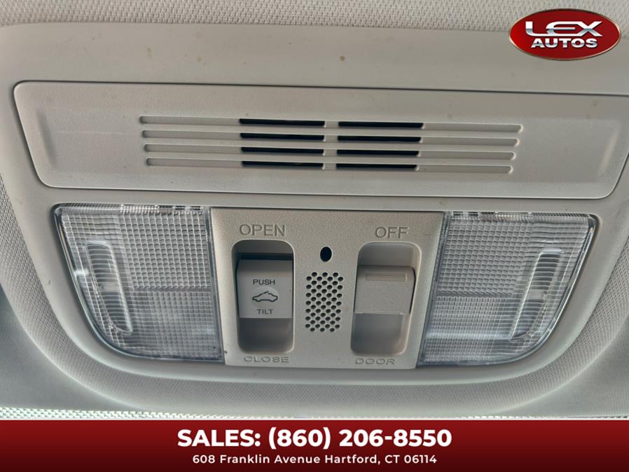 2016 Honda CIVIC SEDAN 4dr CVT EX-L photo