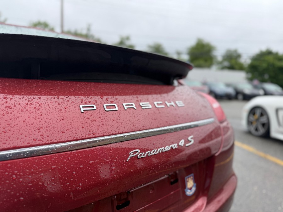 2011 Porsche Panamera photo