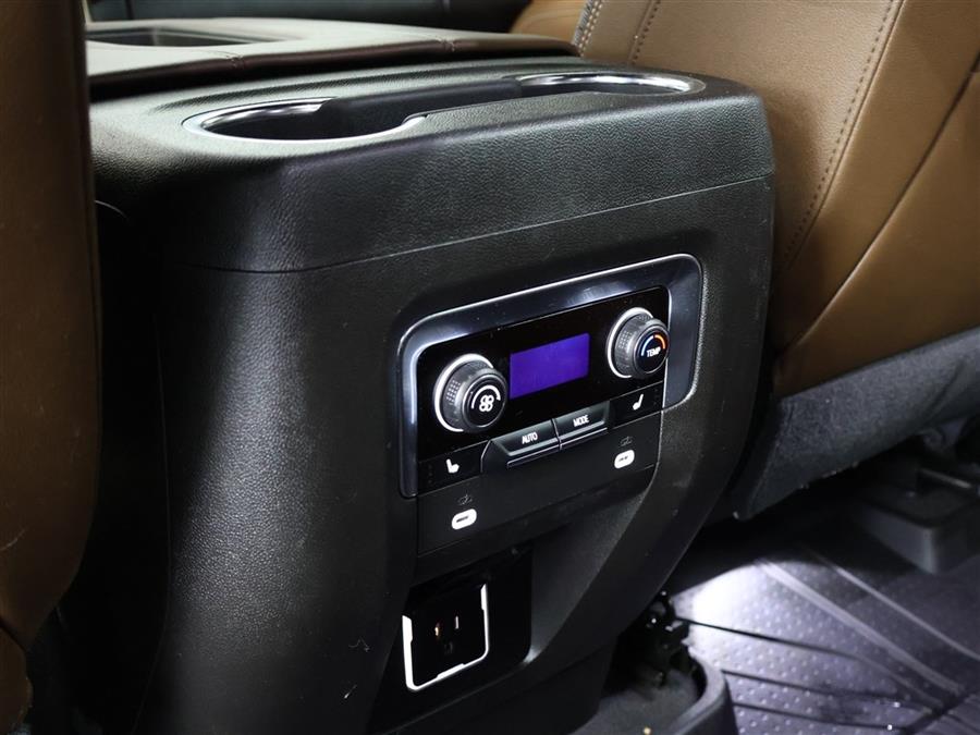 2021 Chevrolet Tahoe K1500 HIGH COUNTRY photo