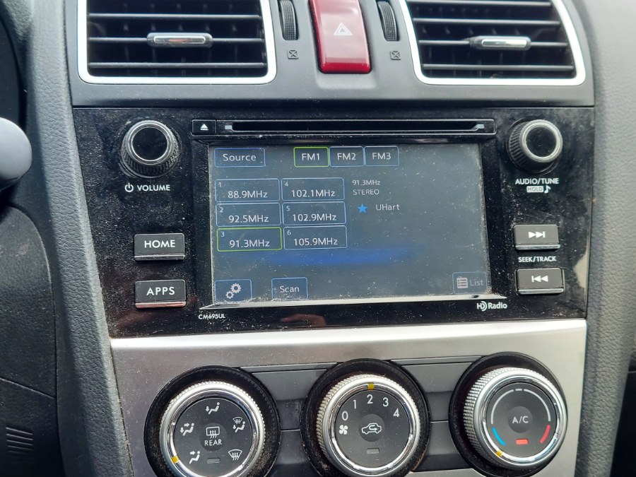 2016 Subaru Crosstrek 5dr CVT 2.0i Premium photo