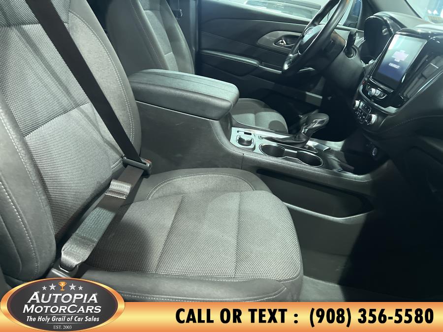 2023 Chevrolet Traverse LT CLOTH photo