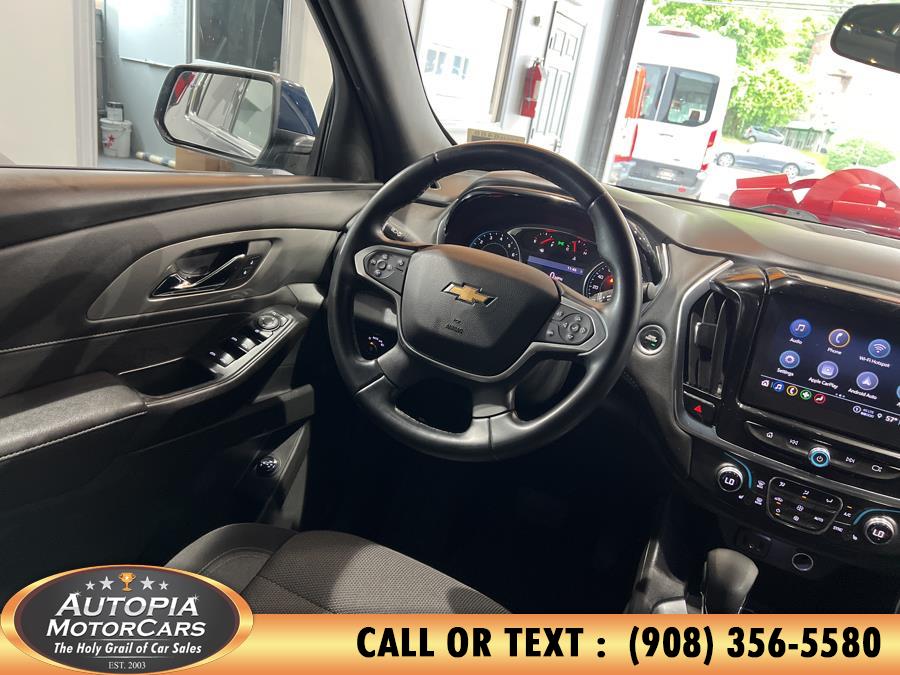 2023 Chevrolet Traverse LT CLOTH photo