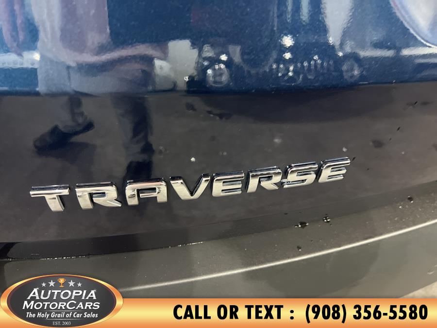 2023 Chevrolet Traverse LT CLOTH photo