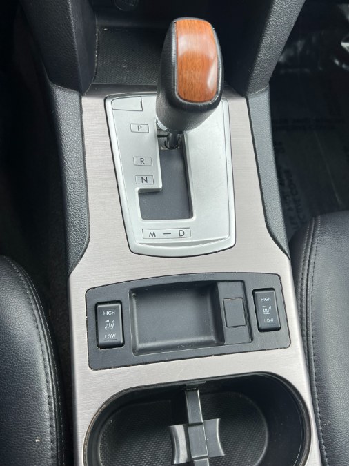2013 Subaru Outback 2.5i Limited photo