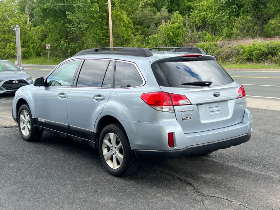 2013 Subaru Outback 2.5i Limited photo