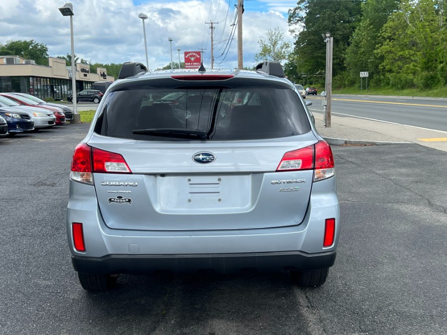 2013 Subaru Outback 2.5i Limited photo