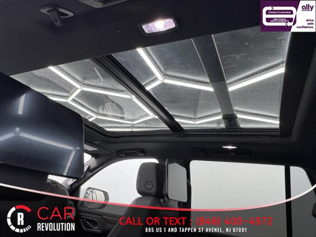 2021 Chevrolet Tahoe High Country 4WD photo