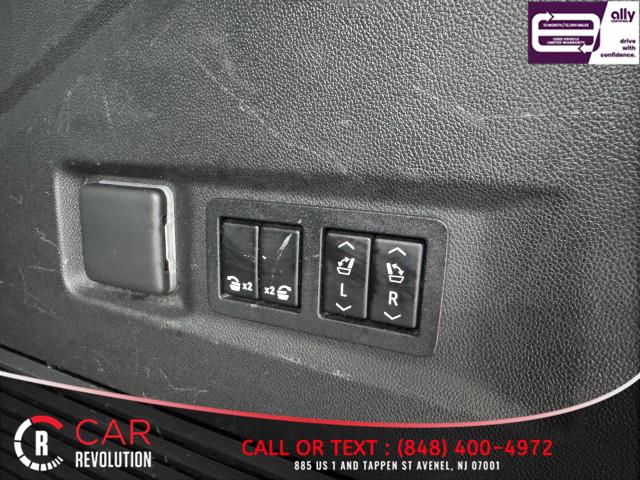 2021 Chevrolet Tahoe High Country 4WD photo