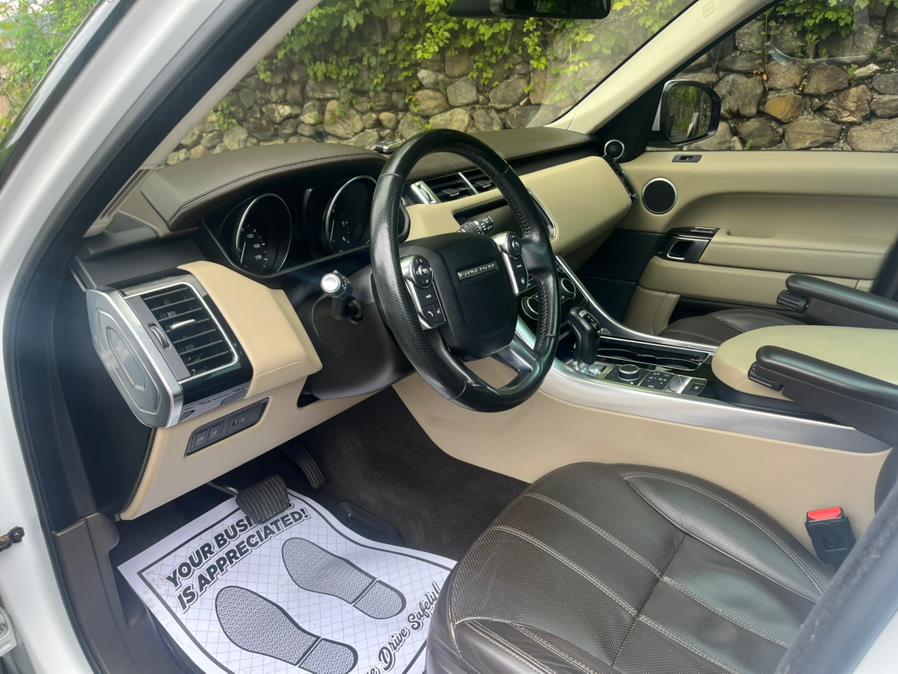 2016 Land Rover Range Rover Sport 4WD 4dr V6 Diesel HSE photo