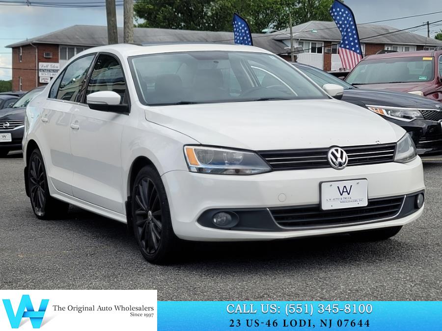 2011 Volkswagen Jetta SEL PZEV photo