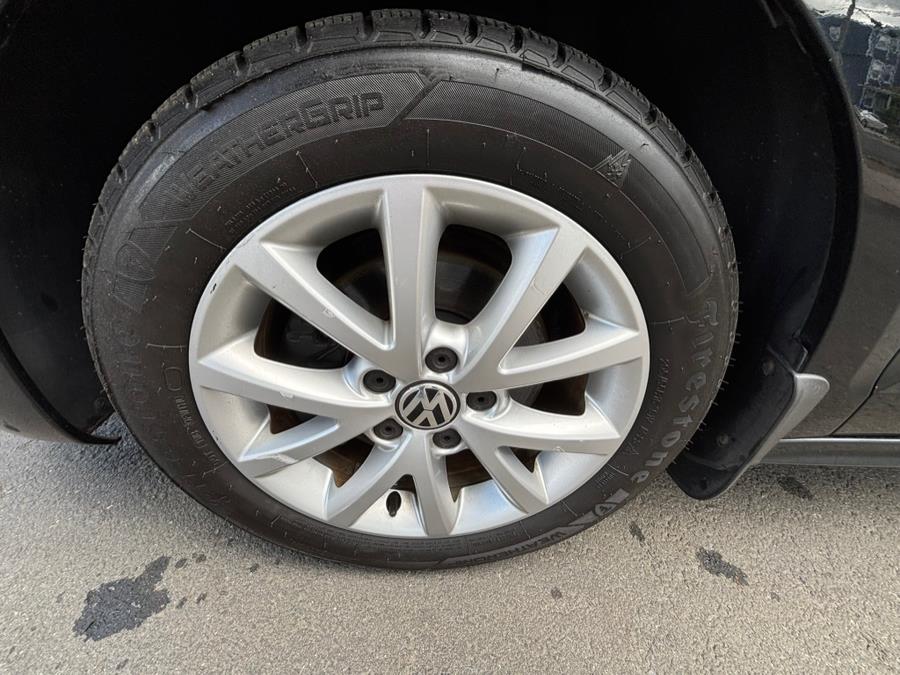 2012 Volkswagen Jetta SE PZEV photo