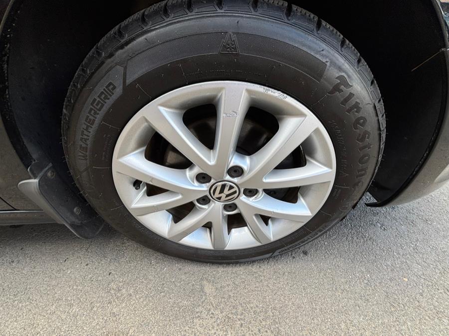 2012 Volkswagen Jetta SE PZEV photo
