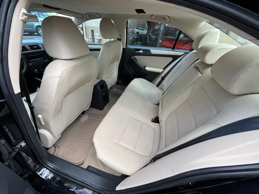 2012 Volkswagen Jetta SE PZEV photo