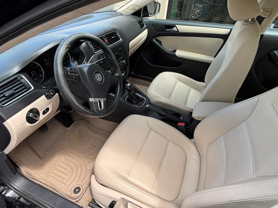 2012 Volkswagen Jetta SE PZEV photo