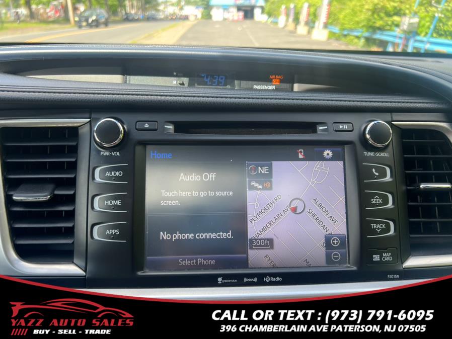 2016 Toyota Highlander AWD 4dr V6 XLE (Natl) photo