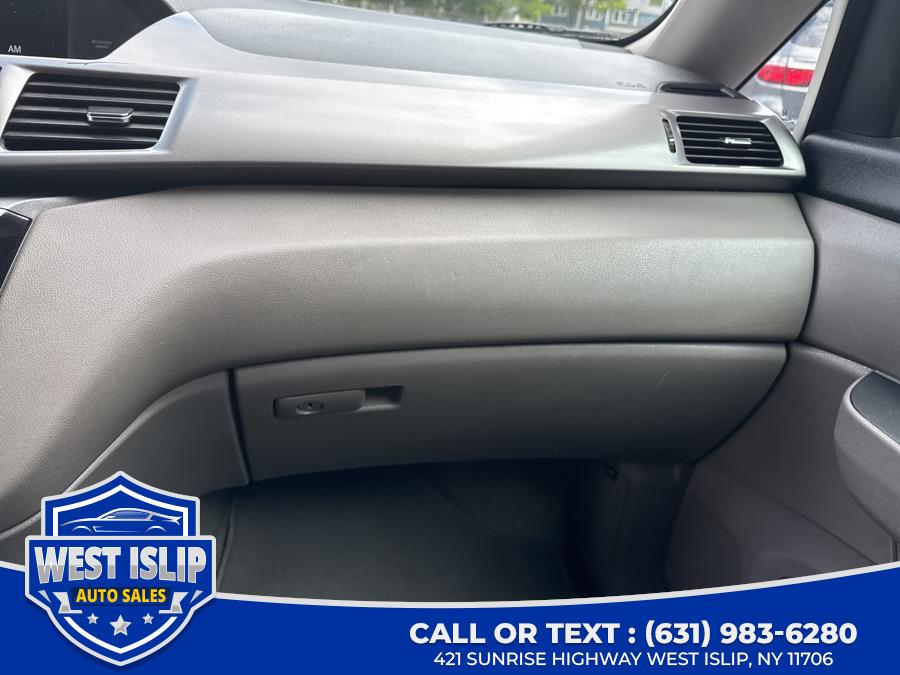2015 Honda Odyssey EX-L photo 37