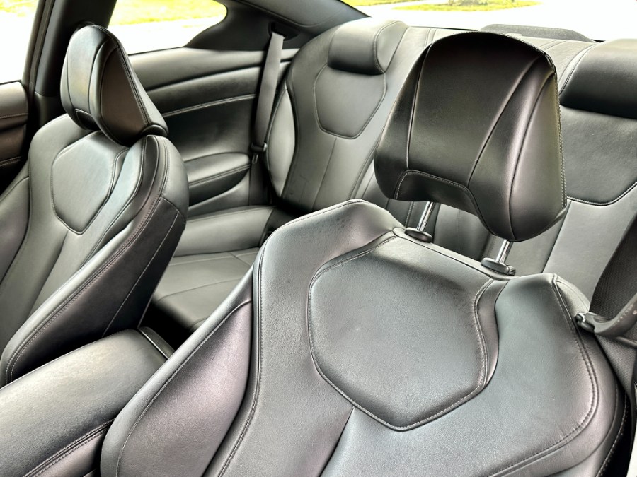 2018 Infiniti Q60 2.0t LUXE RWD photo