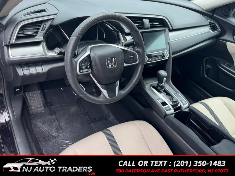 2017 Honda CIVIC SEDAN EX CVT photo