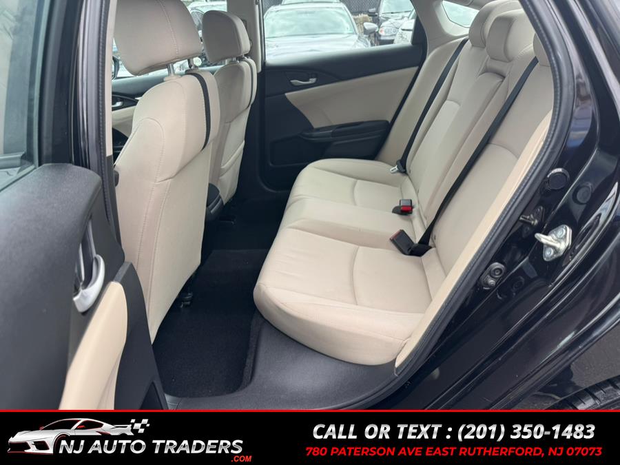 2017 Honda CIVIC SEDAN EX CVT photo