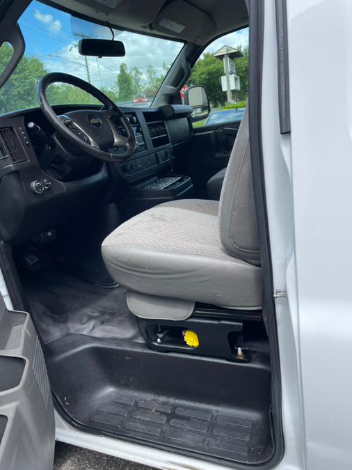 2019 Chevrolet Express Cargo Van RWD 2500 135