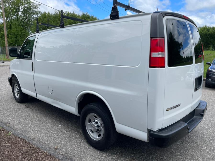 2019 Chevrolet Express Cargo Van RWD 2500 135