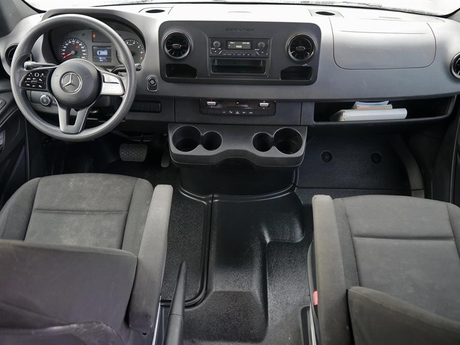 2022 Mercedes-Benz Sprinter 2500 Cargo 170 WB photo