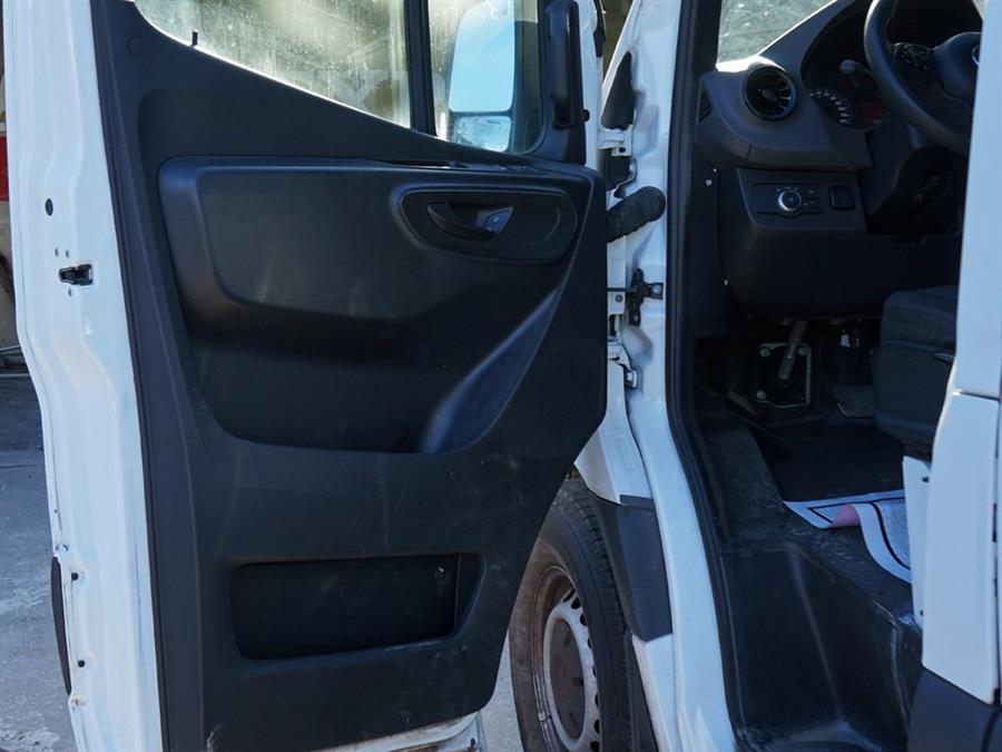2022 Mercedes-Benz Sprinter 2500 Cargo 170 WB photo