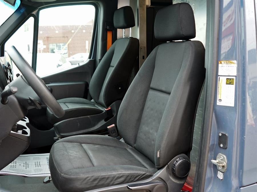 2021 Mercedes-Benz Sprinter 2500 Cargo 170 WB photo