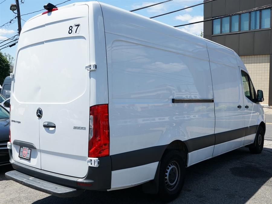 2023 Mercedes-Benz Sprinter 2500 Cargo 170 WB photo