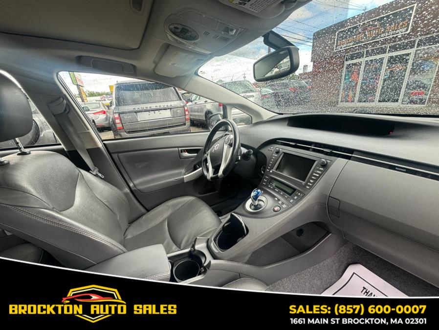 2010 Toyota Prius II photo