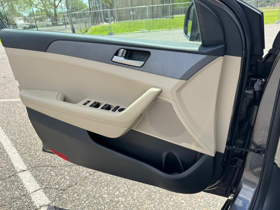 2017 Hyundai Sonata 2.4L photo