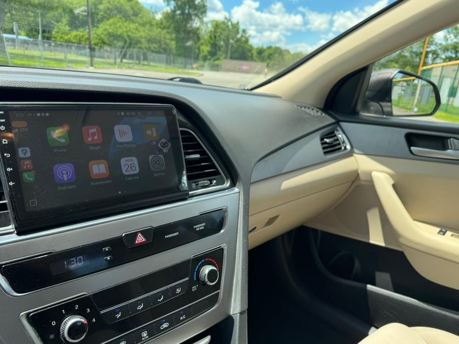 2017 Hyundai Sonata 2.4L photo