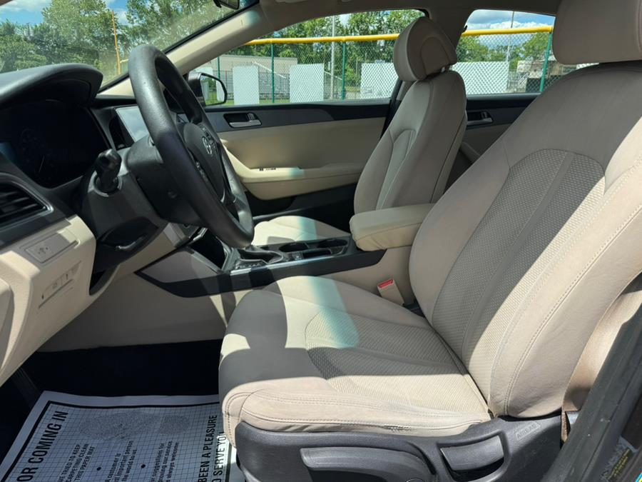 2017 Hyundai Sonata 2.4L photo