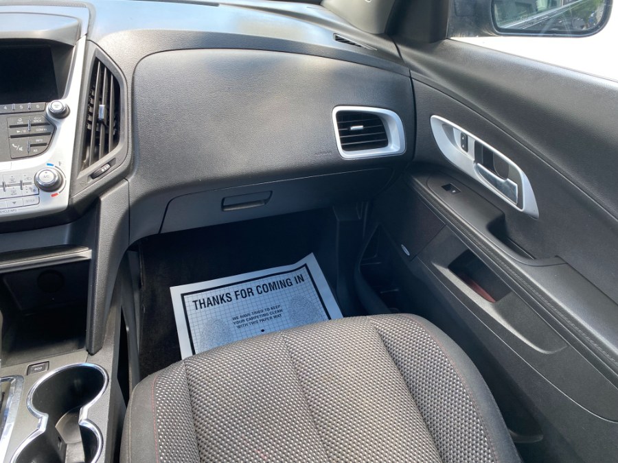 2016 Chevrolet Equinox FWD 4dr LT photo