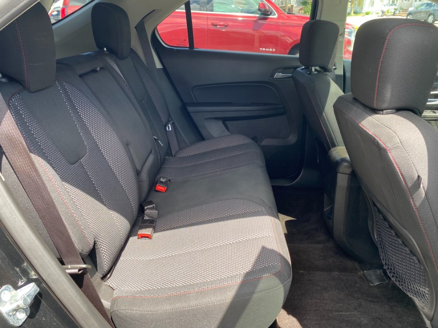 2016 Chevrolet Equinox FWD 4dr LT photo