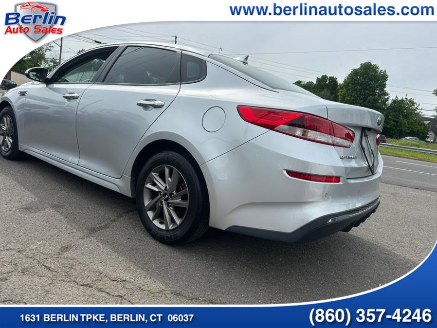2019 Kia Optima LX Auto photo