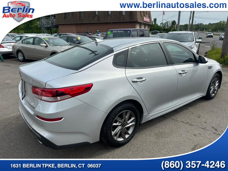 2019 Kia Optima LX Auto photo