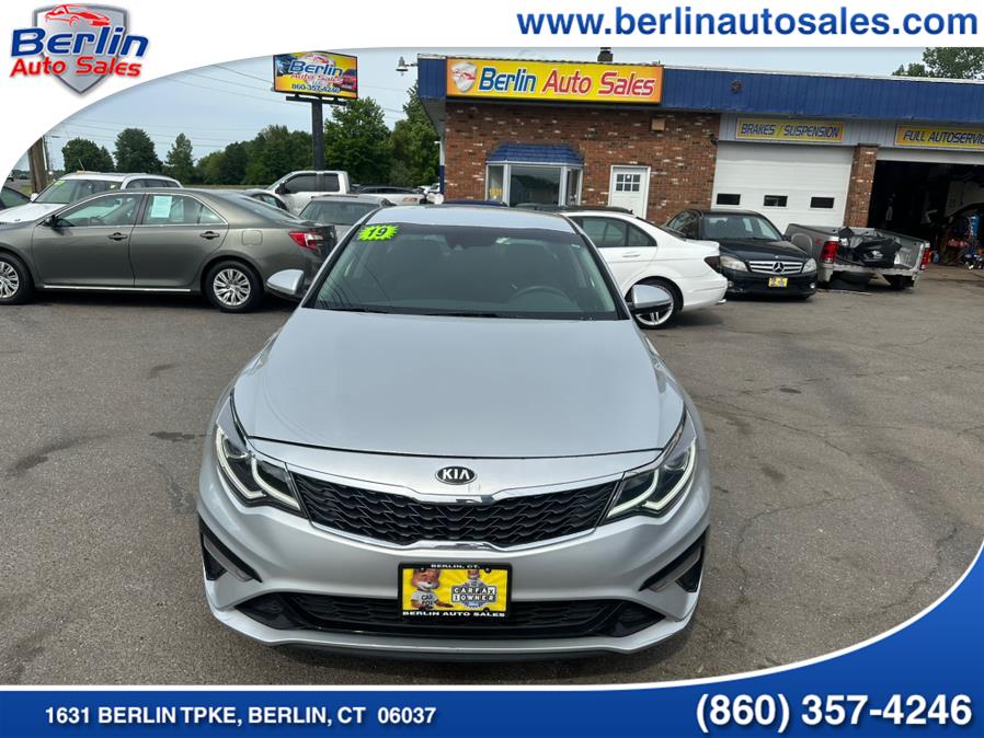 2019 Kia Optima LX Auto photo
