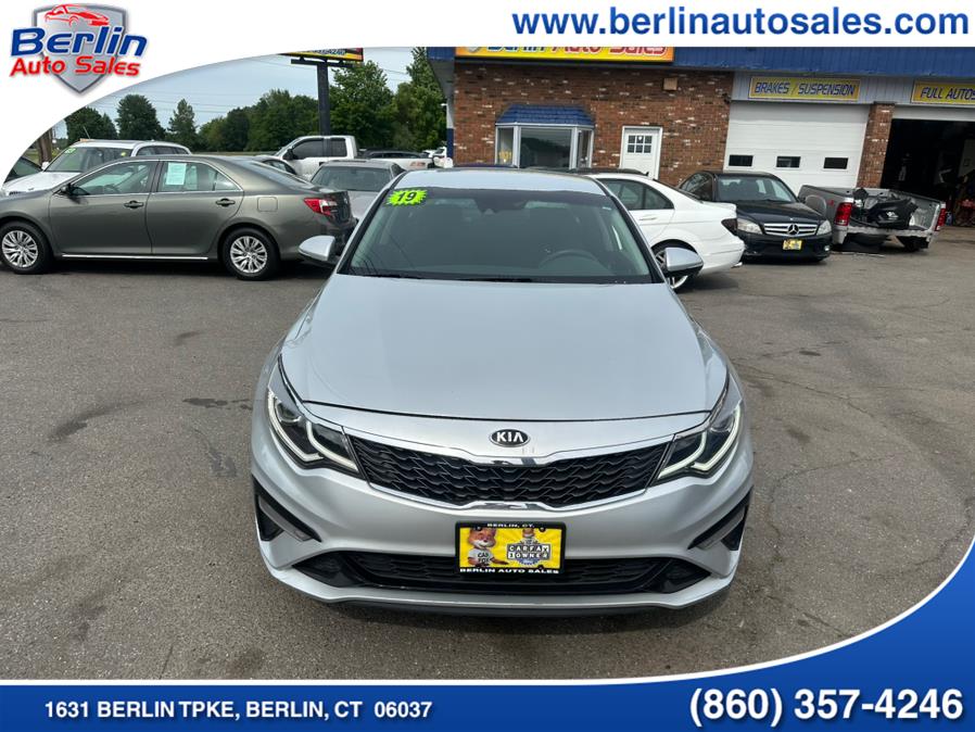 2019 Kia Optima LX Auto photo