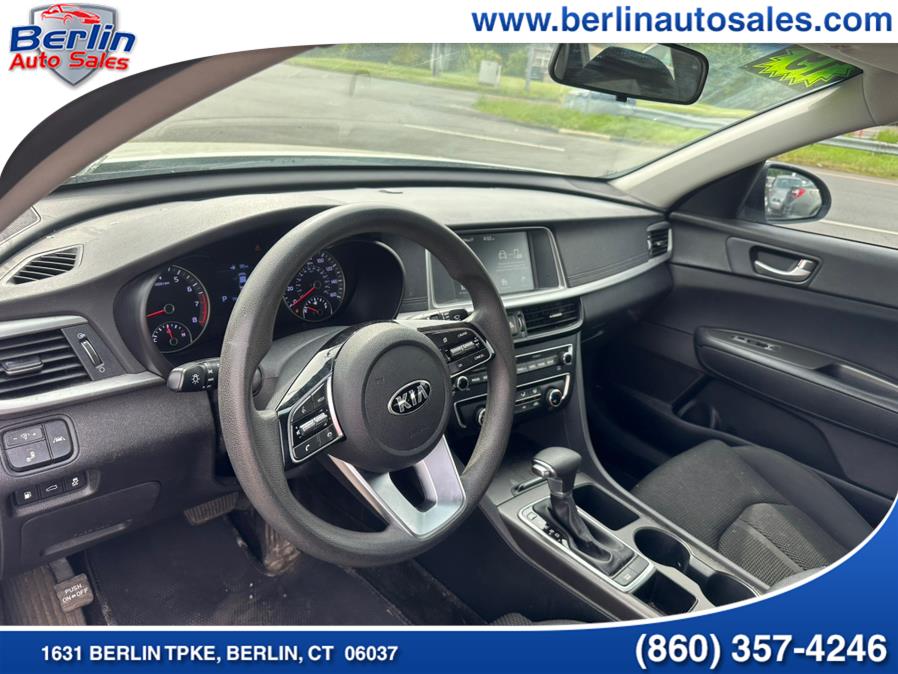 2019 Kia Optima LX Auto photo