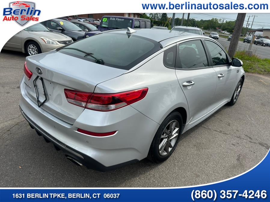 2019 Kia Optima LX Auto photo