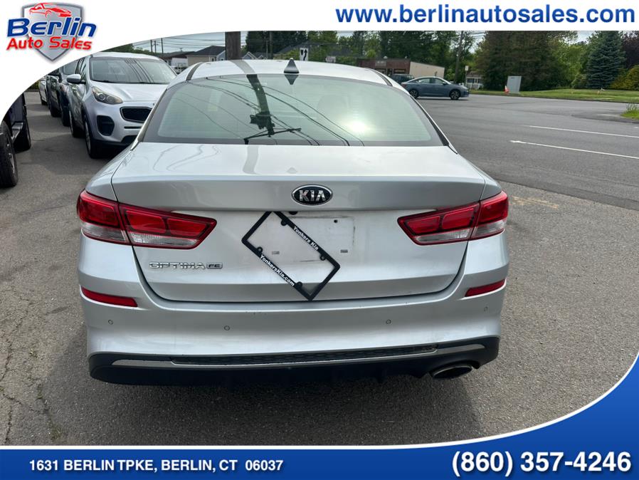 2019 Kia Optima LX Auto photo