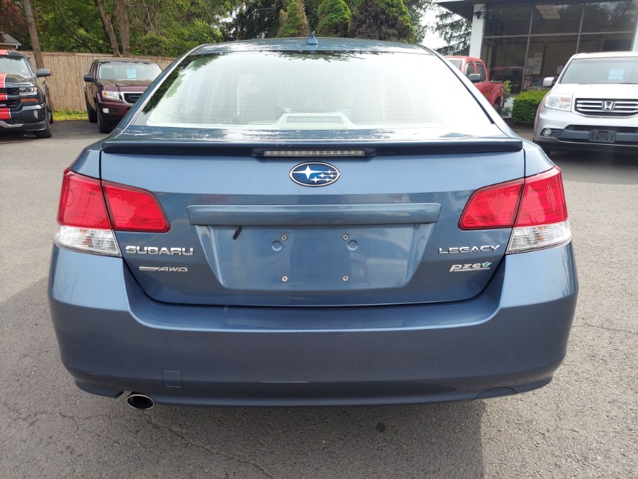 2013 Subaru Legacy 2.5i Limited photo
