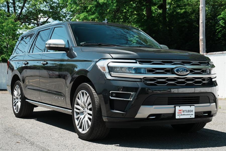 2022 Ford Expedition Max Platinum photo